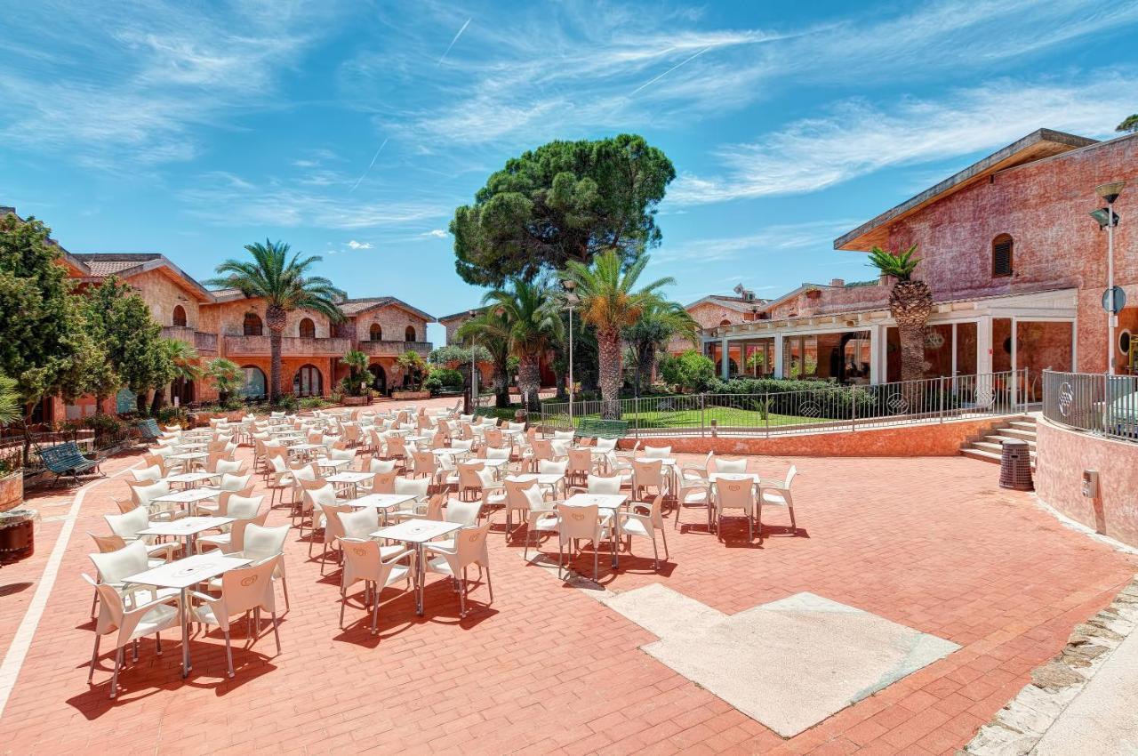 Le Residenze Di Piazza Italia Apartamento Costa Rei Exterior foto